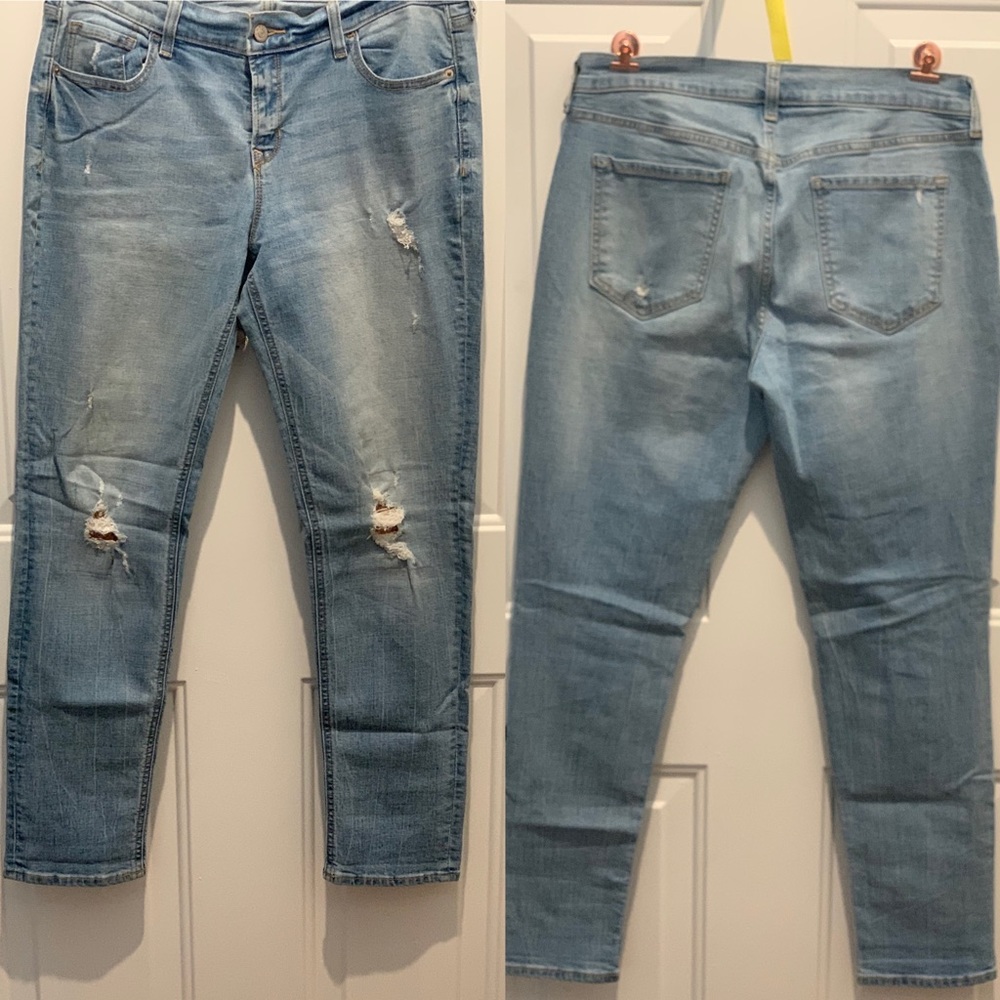 Women’s Old navy boyfriend skinny jeans